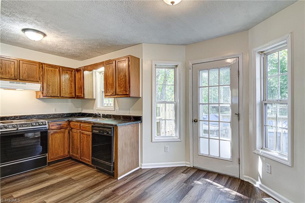 103 Joe Moore Road Thomasville, NC 27360 - Photo 10 of 26 Gallery Image 10