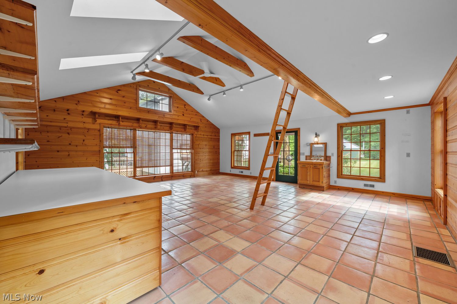 5003 Rootstown Road Ravenna, OH 44266 - Photo 40 of 50 Studio