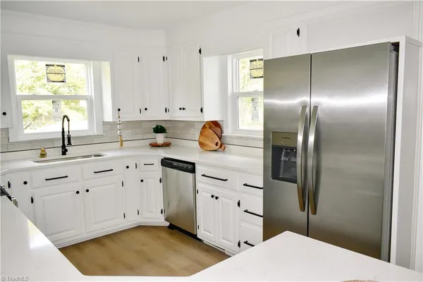 $389,900 | 130 Greenway Drive, Mount Airy, NC 27030