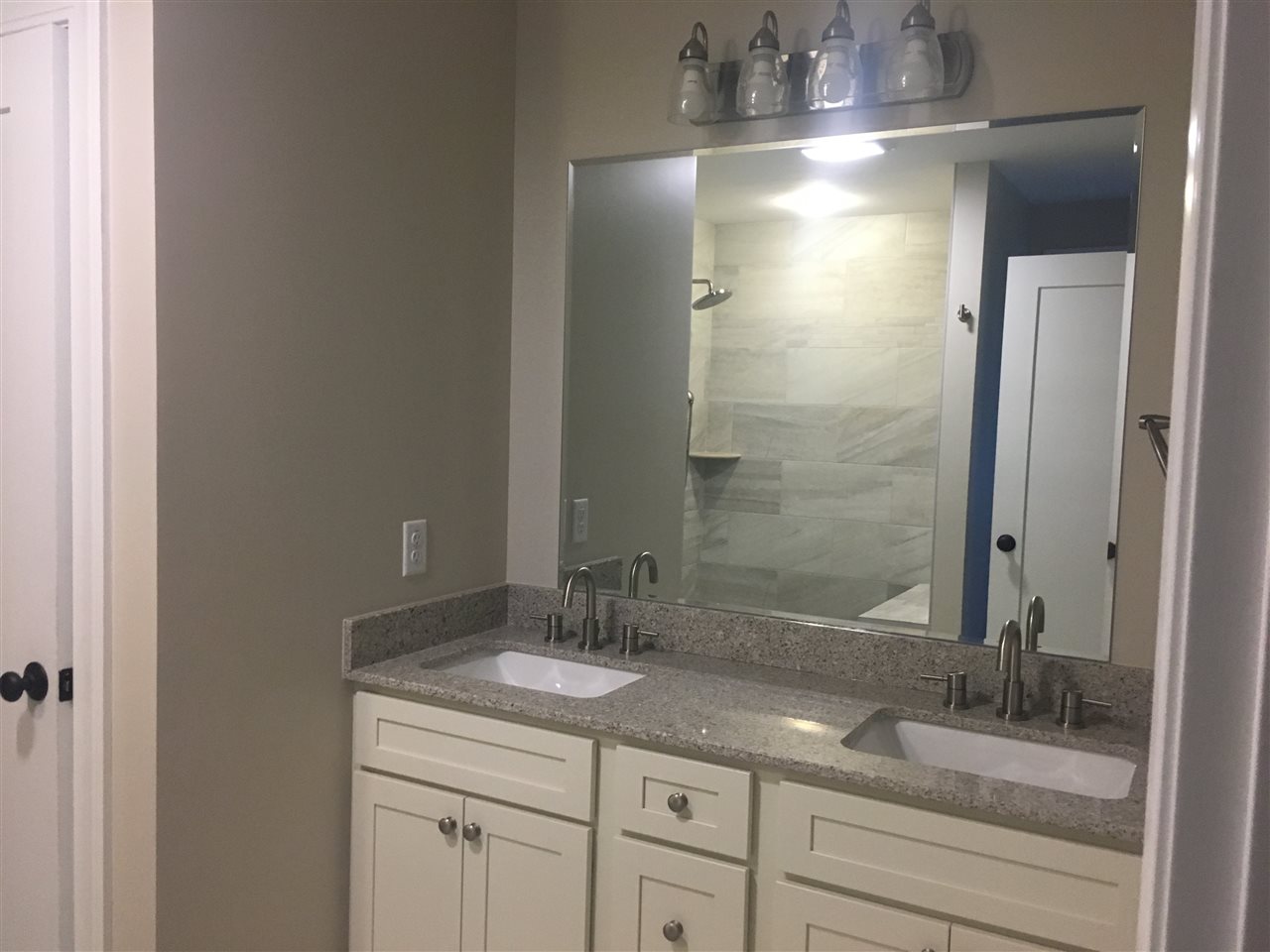 36 Laredo Lane, Unit 7 Rochester, NH 03868 - Photo 8 of 20