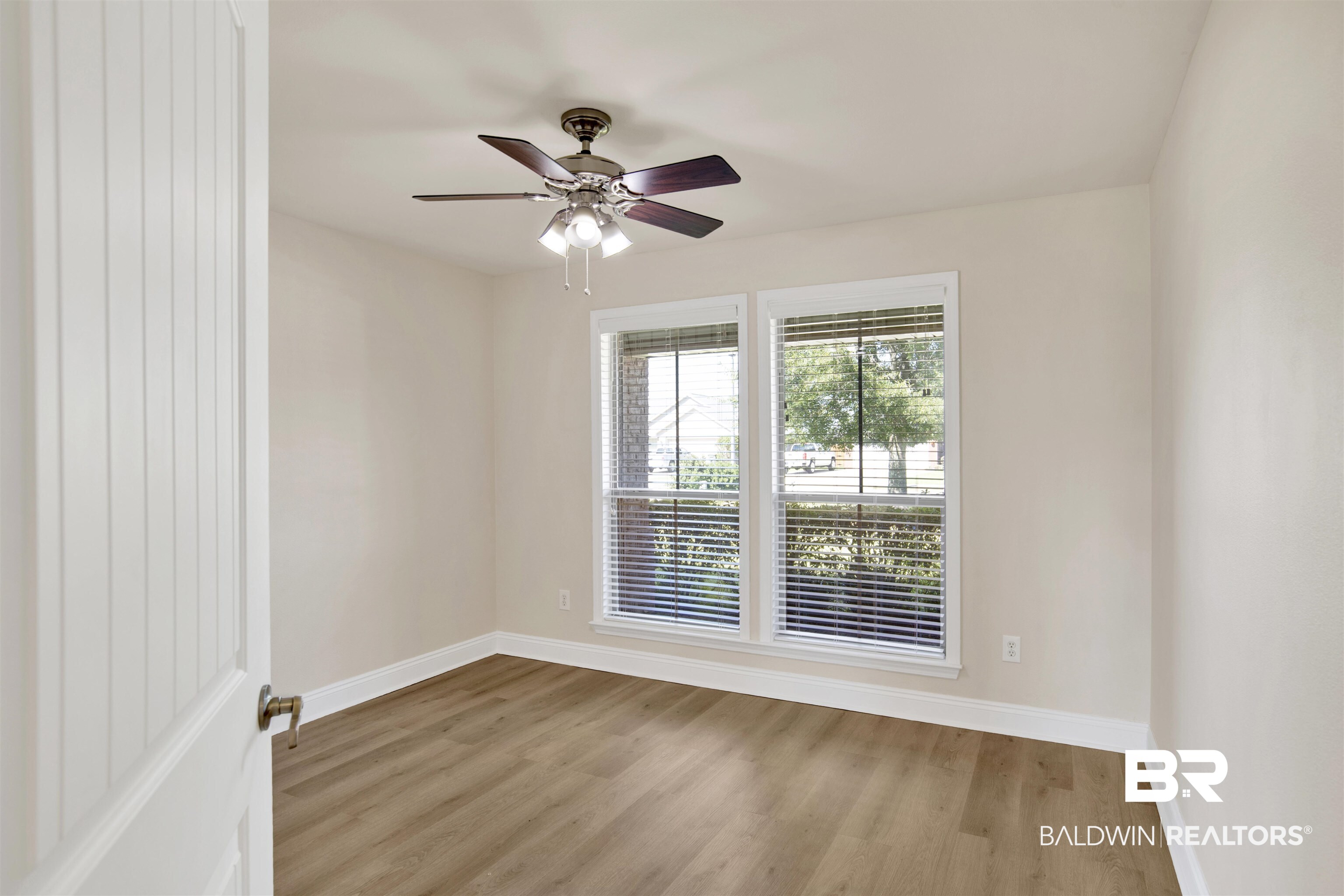 554 Vestige Mews Foley, AL 36535 - Photo 5 of 28
