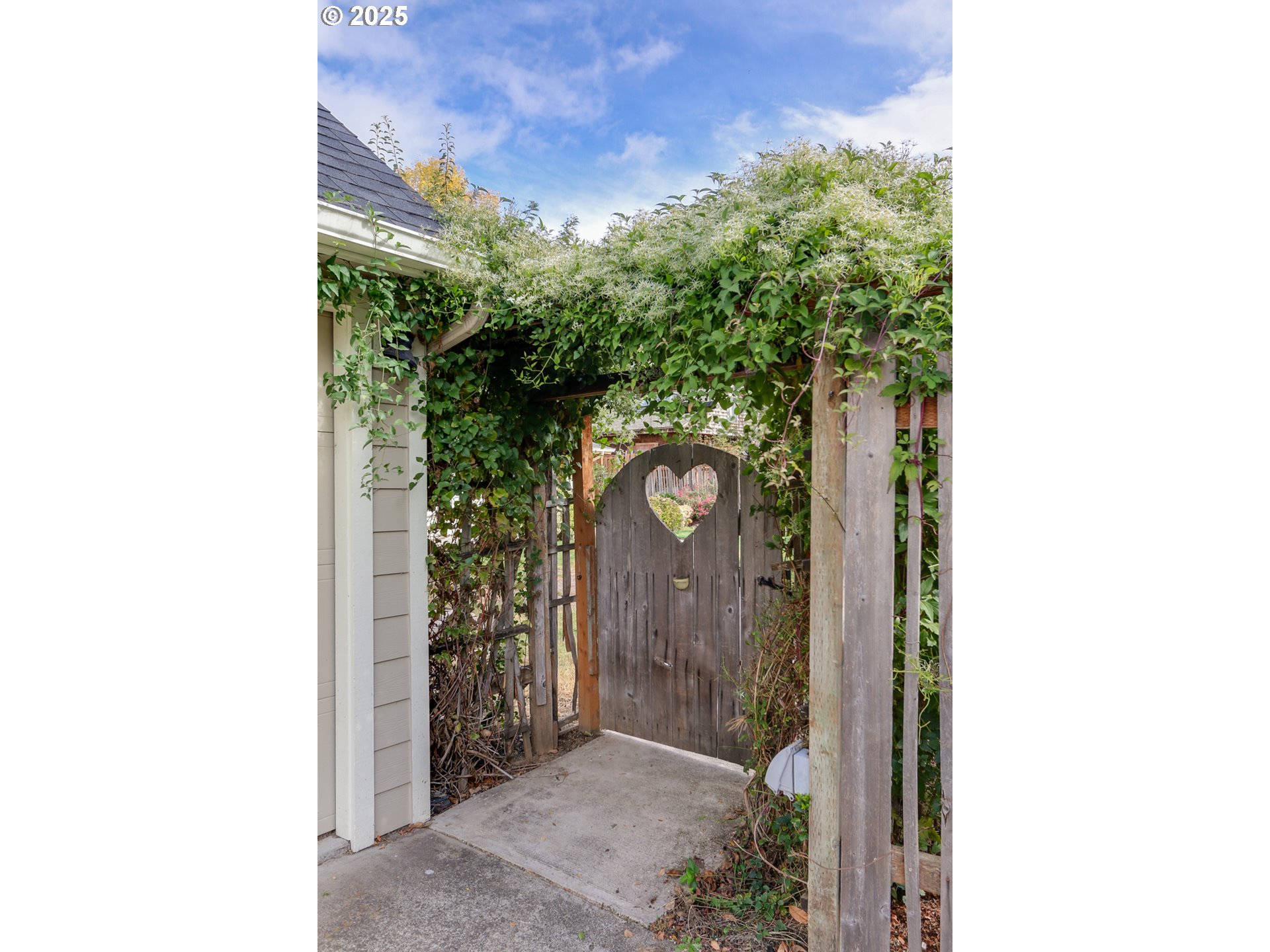 1755 East 43rd Avenue Eugene, OR 97405 - Photo 4 of 34 a view of a window of a house