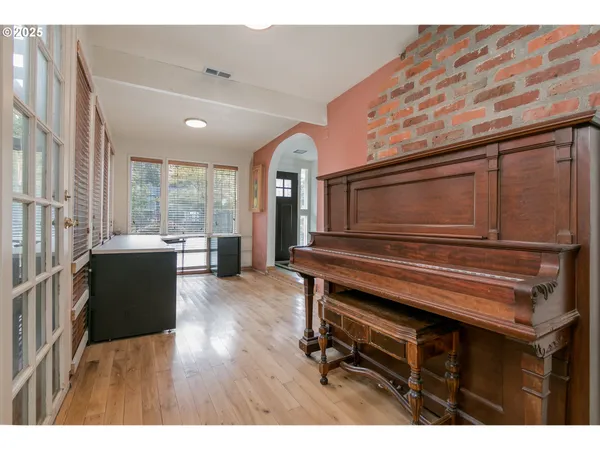 $699,000 | 1755 East 43rd Avenue, Eugene, OR 97405