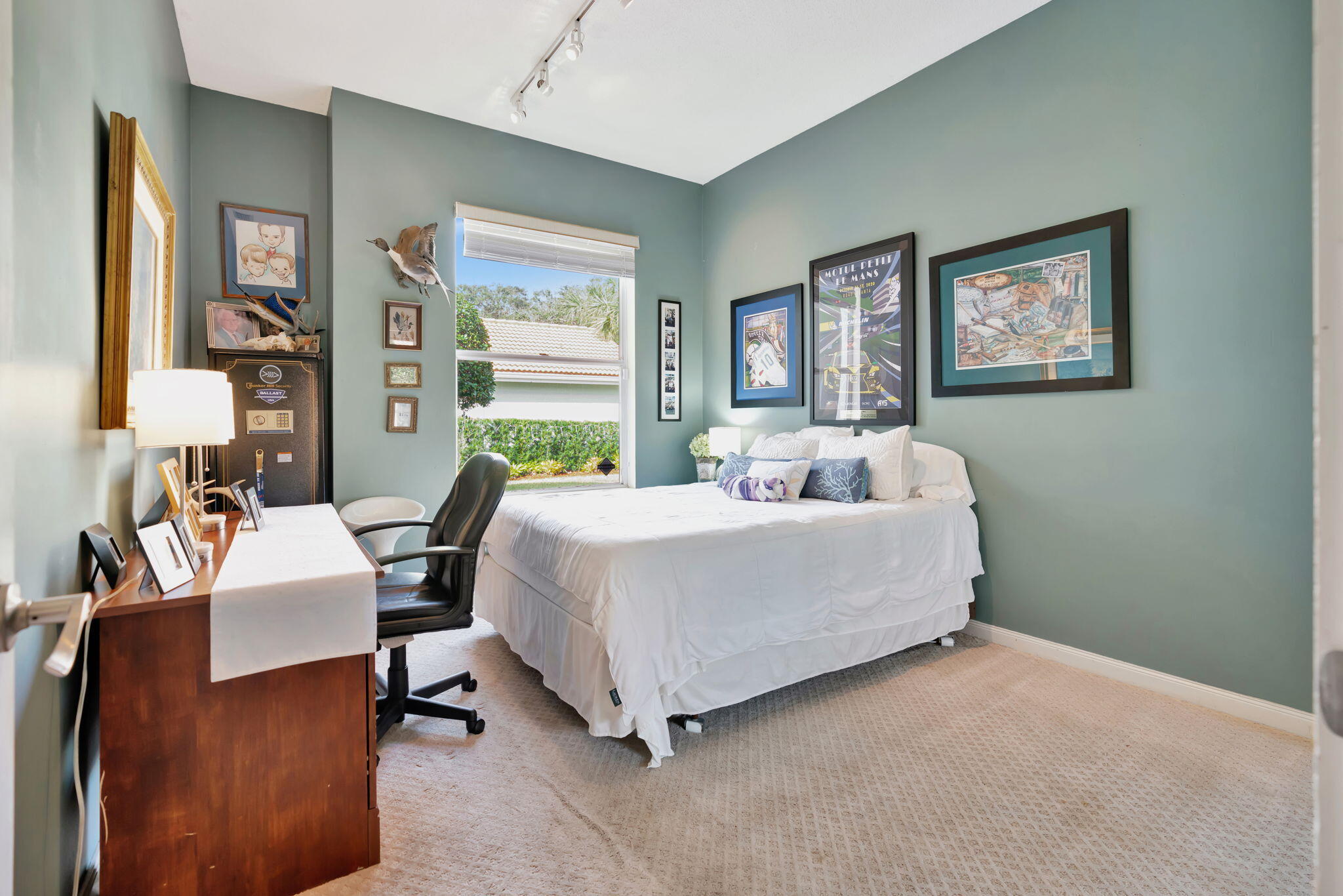 156 South Hampton Drive Jupiter, FL 33458 - Photo 19 of 24 Bedroom 3