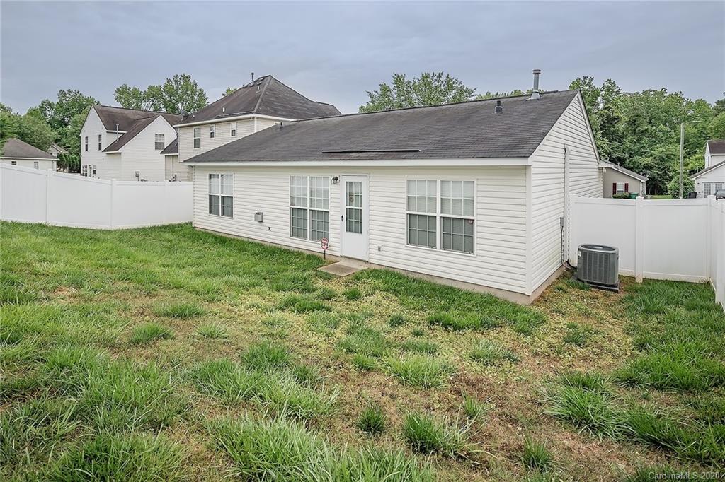 3552 Nevin Brook Road Charlotte, NC 28269 - Photo 29 of 30 Gallery Image 29