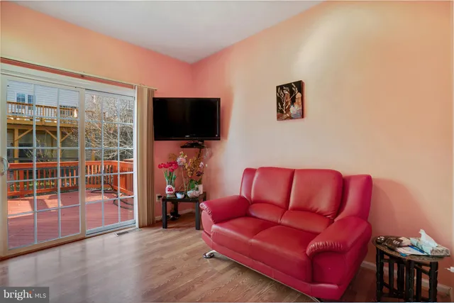 $3,000 | 7885 Azalea Cove Terrace, Alexandria, VA 22315