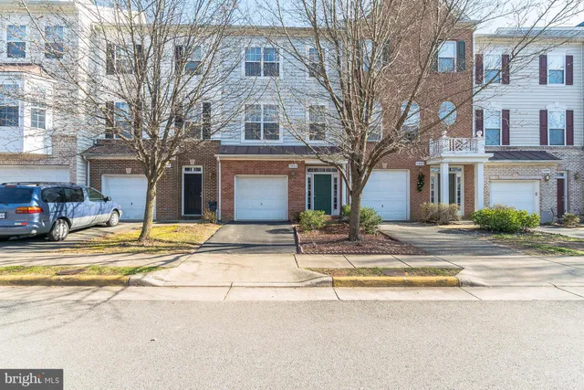 $3,000 | 7885 Azalea Cove Terrace, Alexandria, VA 22315