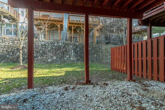 $3,000 | 7885 Azalea Cove Terrace, Alexandria, VA 22315