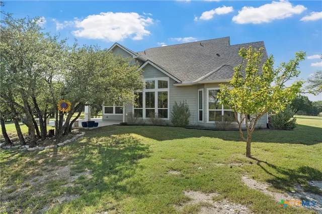 $899,000 | 4001 High Oak Drive, Belton, TX 76513