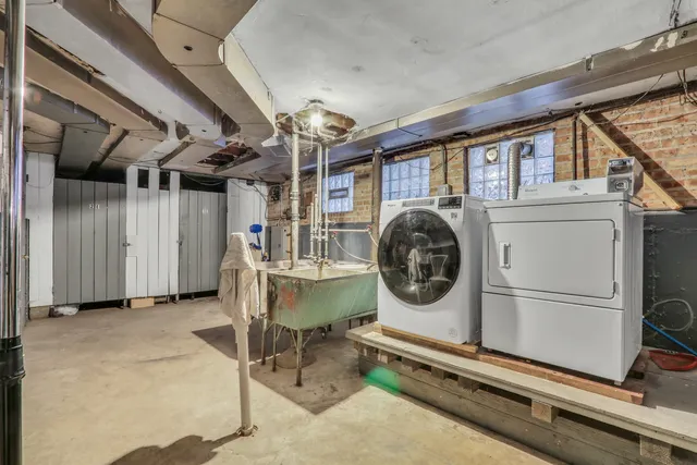 $889,900 | 4956 Louise Street, Skokie, IL 60077