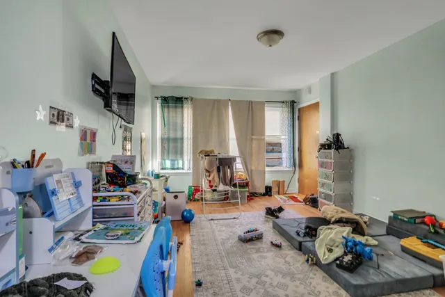 $889,900 | 4956 Louise Street, Skokie, IL 60077