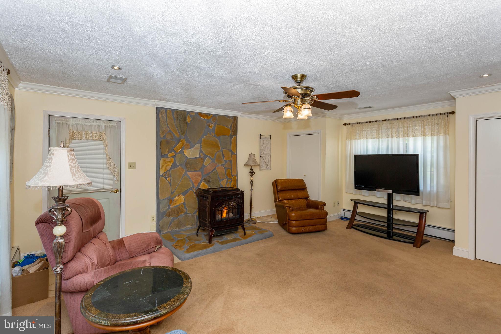 8021 Rugby Road Manassas, VA 20111 - Photo 11 of 20 Gallery Image 11