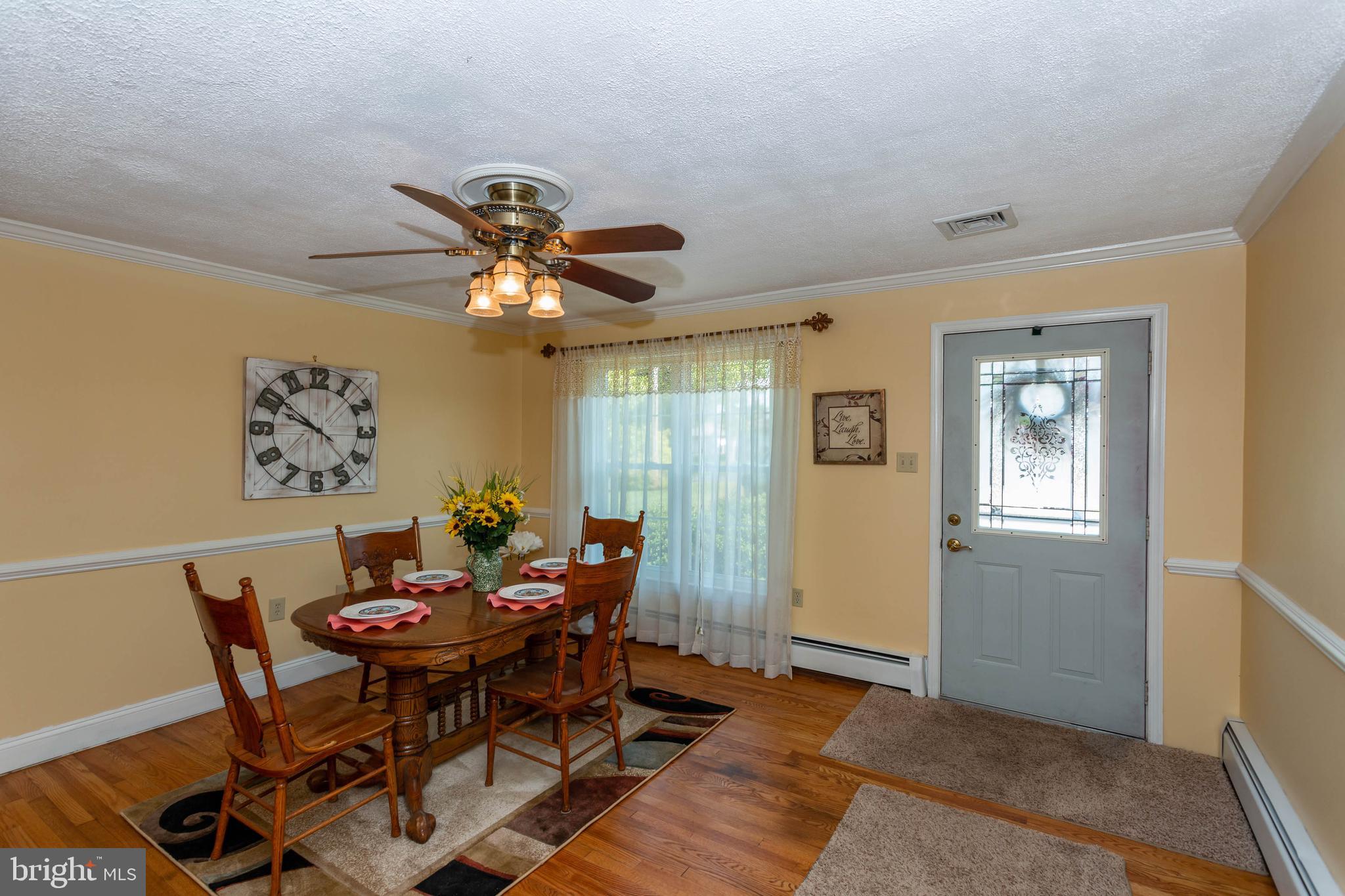 8021 Rugby Road Manassas, VA 20111 - Photo 4 of 20 Gallery Image 4