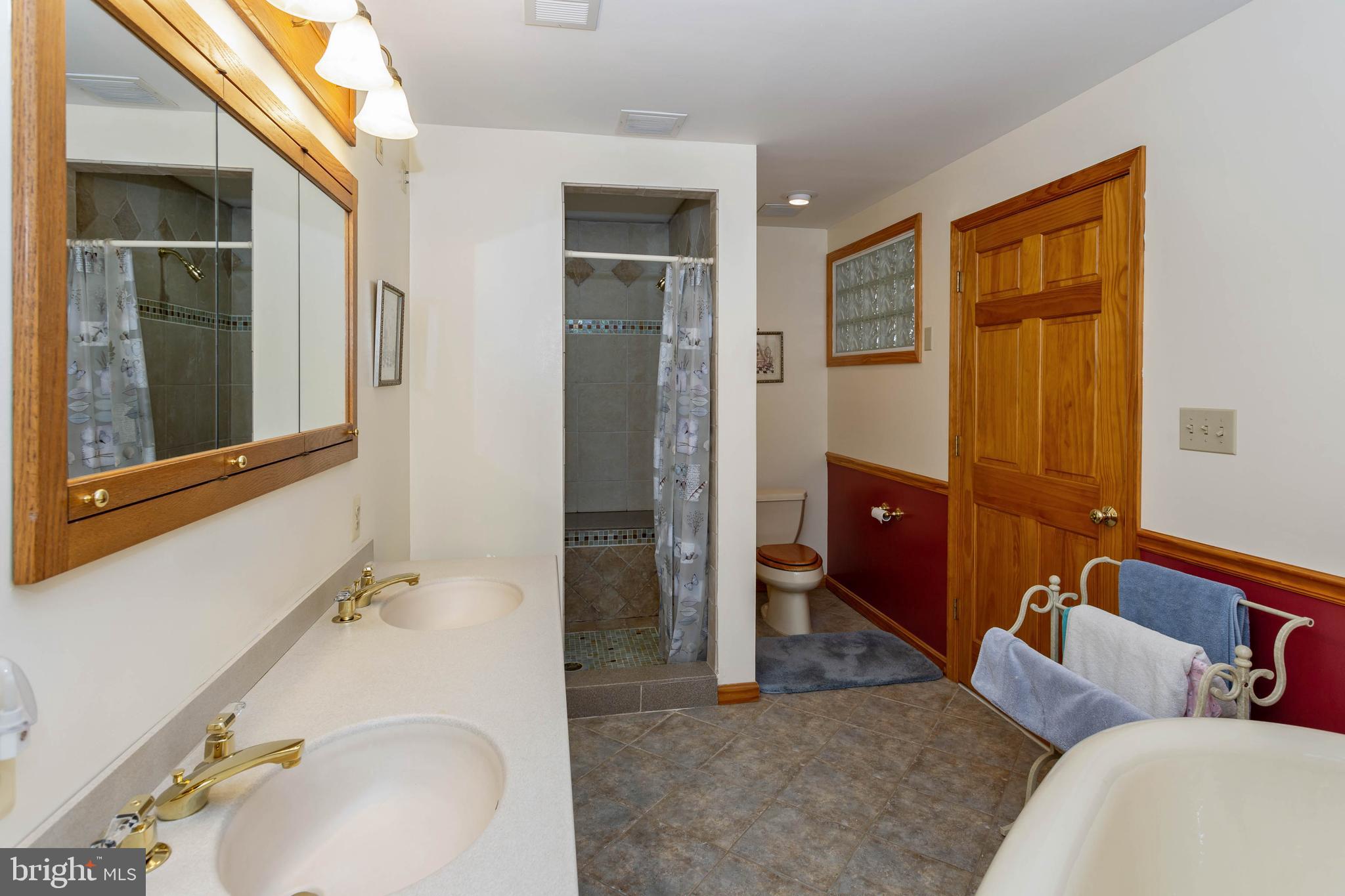 8021 Rugby Road Manassas, VA 20111 - Photo 10 of 20 Gallery Image 10