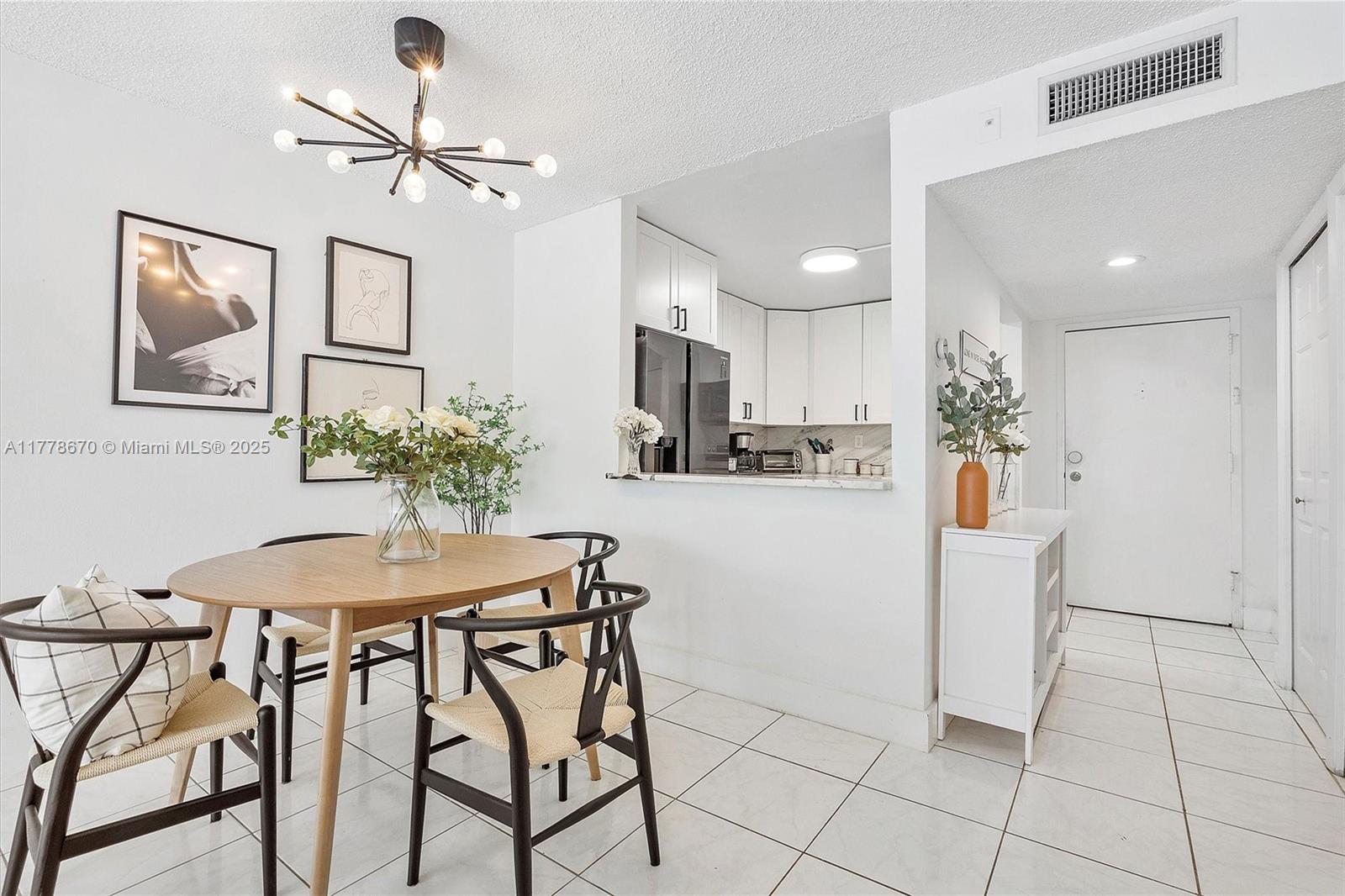 301 Racquet Club Road, Unit 208 Weston, FL 33326 - Photo 11 of 33 Gallery Image 11