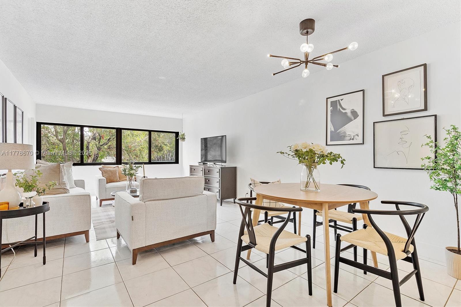 301 Racquet Club Road, Unit 208 Weston, FL 33326 - Photo 2 of 33 Gallery Image 2