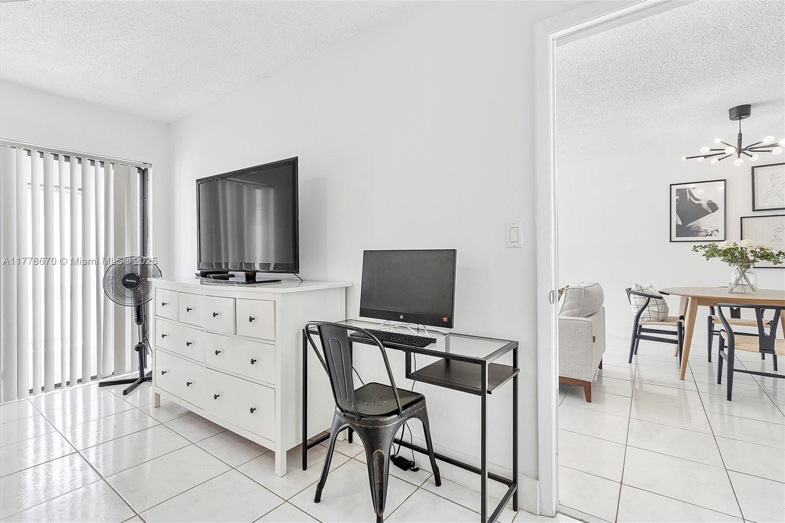 301 Racquet Club Road, Unit 208 Weston, FL 33326 - Photo 27 of 33 Gallery Image 27