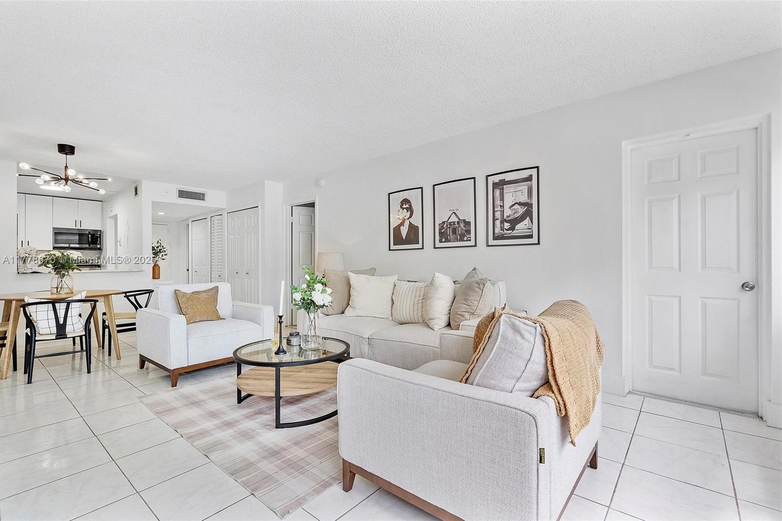 301 Racquet Club Road, Unit 208 Weston, FL 33326 - Photo 5 of 33 Gallery Image 5