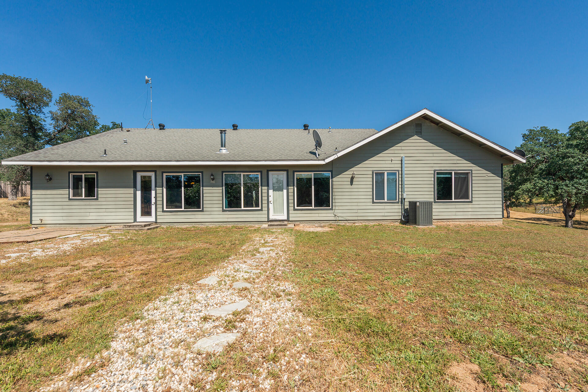13575 Gas Point Road Igo, CA 96047 - Photo 37 of 59 Back of home