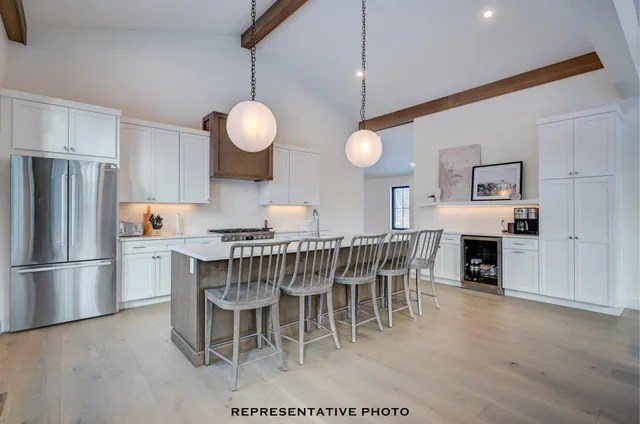 $1,200,000 | 21 Hidden Glade Drive, Bartlett, NH 03845