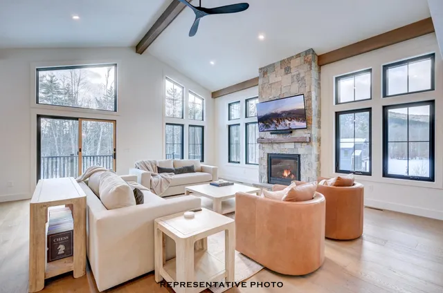 $1,200,000 | 21 Hidden Glade Drive, Bartlett, NH 03845