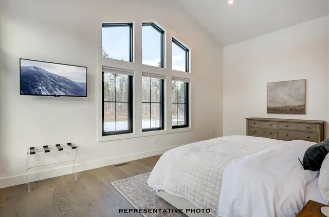 $1,200,000 | 21 Hidden Glade Drive, Bartlett, NH 03845