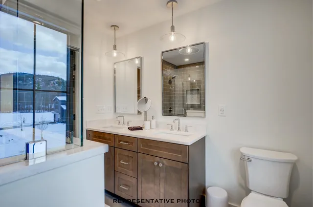 $1,200,000 | 21 Hidden Glade Drive, Bartlett, NH 03845