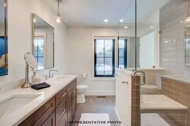 $1,200,000 | 21 Hidden Glade Drive, Bartlett, NH 03845