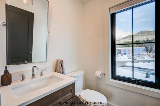 $1,200,000 | 21 Hidden Glade Drive, Bartlett, NH 03845