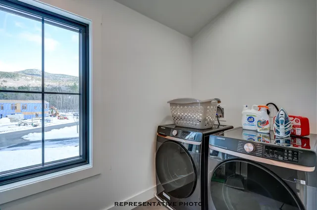 $1,200,000 | 21 Hidden Glade Drive, Bartlett, NH 03845