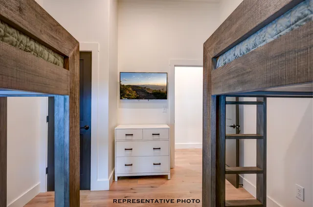 $1,200,000 | 21 Hidden Glade Drive, Bartlett, NH 03845