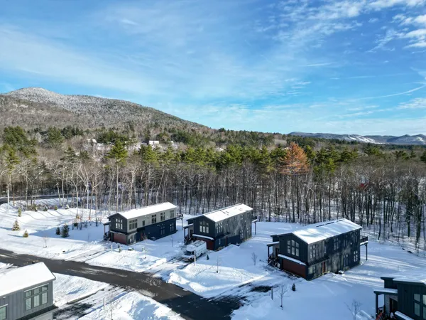 $1,200,000 | 21 Hidden Glade Drive, Bartlett, NH 03845