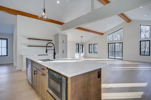 $1,200,000 | 21 Hidden Glade Drive, Bartlett, NH 03845