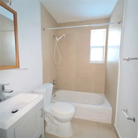 $1,650 | 7936 Harding Avenue, Unit 6, Miami Beach, FL 33141