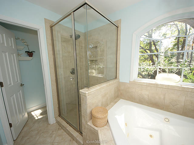 930 Compass Point Charleston, SC 29412 - Photo 24 of 41 Tiled Shower