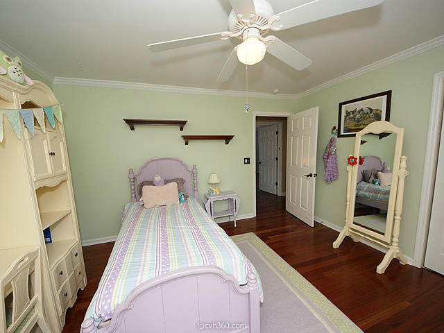 930 Compass Point Charleston, SC 29412 - Photo 25 of 41 Guest Bedroom