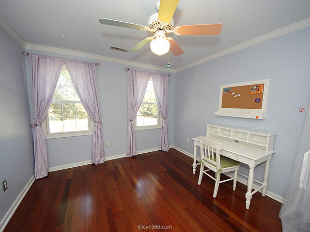 930 Compass Point Charleston, SC 29412 - Photo 27 of 41 Guest Bedroom