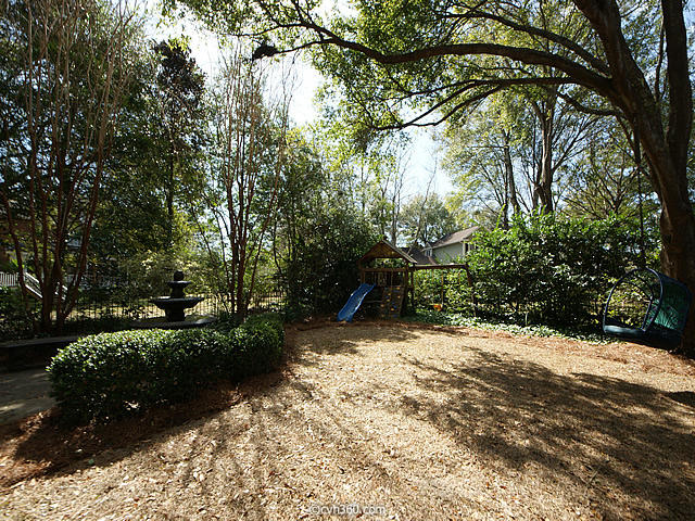 930 Compass Point Charleston, SC 29412 - Photo 35 of 41 Spacious backyard