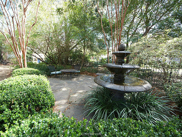 930 Compass Point Charleston, SC 29412 - Photo 36 of 41 Fountain