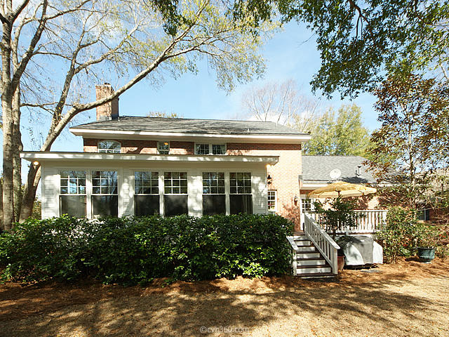 930 Compass Point Charleston, SC 29412 - Photo 38 of 41 Back of home