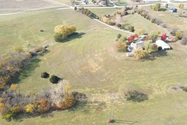 $999,000 | 22745 King Road, Weston, MO 64098