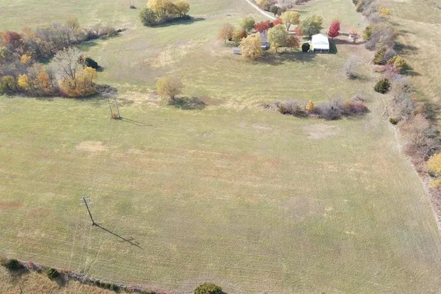 $999,000 | 22745 King Road, Weston, MO 64098