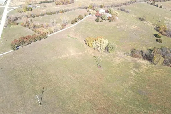 $999,000 | 22745 King Road, Weston, MO 64098