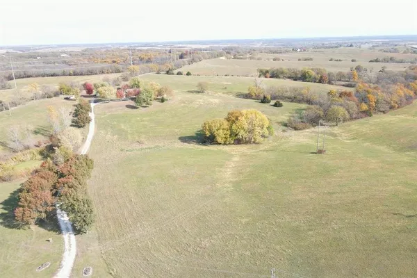 $999,000 | 22745 King Road, Weston, MO 64098