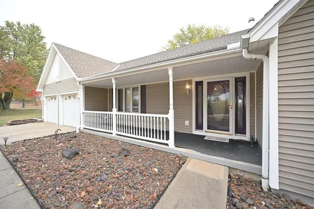 $999,000 | 22745 King Road, Weston, MO 64098