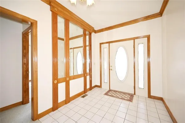 $999,000 | 22745 King Road, Weston, MO 64098