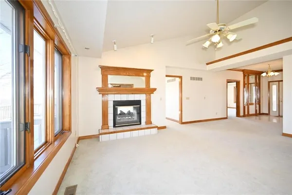 $999,000 | 22745 King Road, Weston, MO 64098