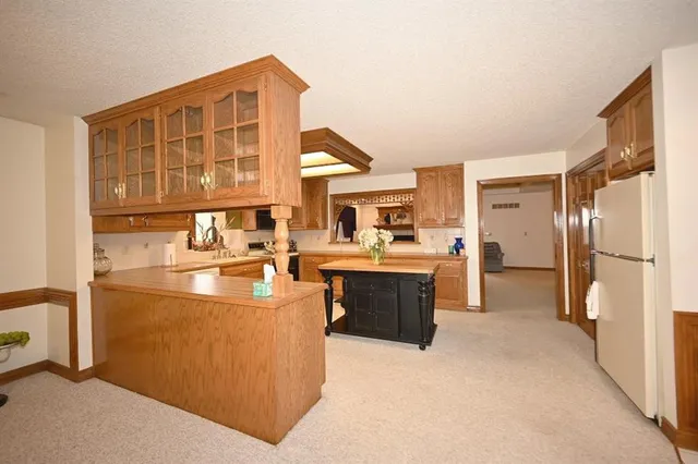 $999,000 | 22745 King Road, Weston, MO 64098