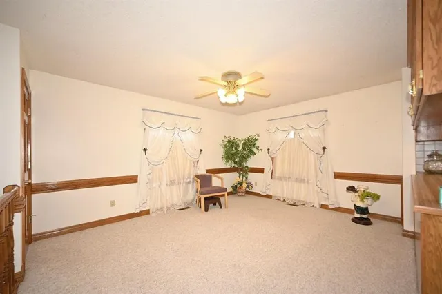 $999,000 | 22745 King Road, Weston, MO 64098