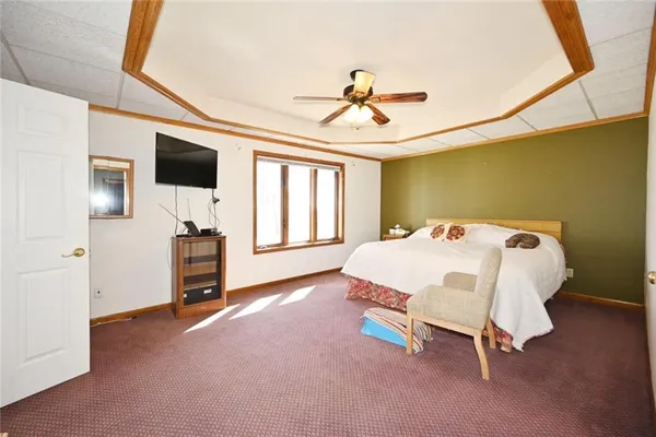 $999,000 | 22745 King Road, Weston, MO 64098